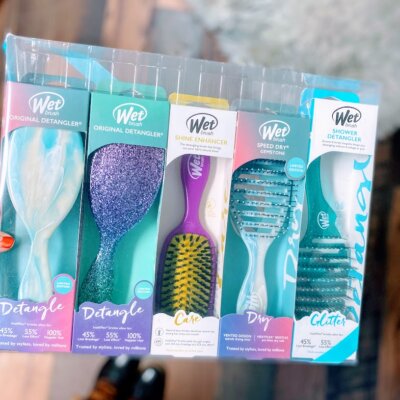 Wet Brush 5-piece Holiday 2022 Set as low as $19.95 ($46.85 value)!